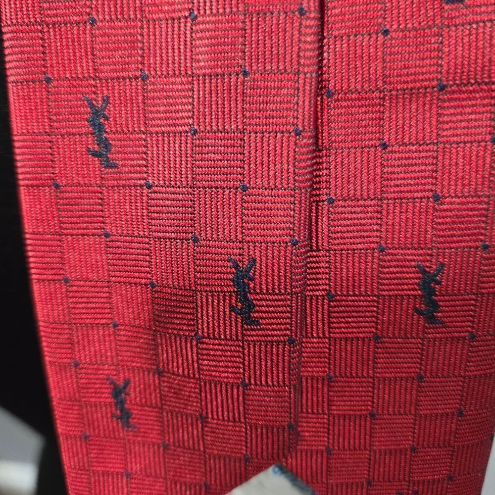 🐢 Vintage YSL Yves Saint Laurent Men's tie. Red - Picture 4 of 5